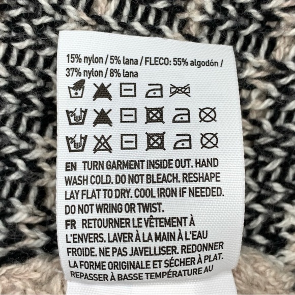 Medium American Eagle Wool Blend Shrug Sweater Open Front Geometric Tribal Print - Picture 7 of 8